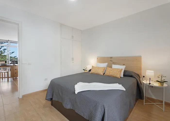 Vivir * Bajamar (La Laguna)